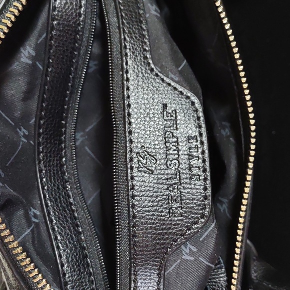 Real Simple Style Faux Leather Satchel/ Shoulder Bag - Picture 9 of 9